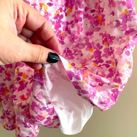 NWOT Sleeveless Linen Blend Floral Print Romper - Picture 7 of 8